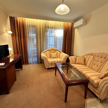 Great Apartments In Downtown Bansko Bagian luar foto