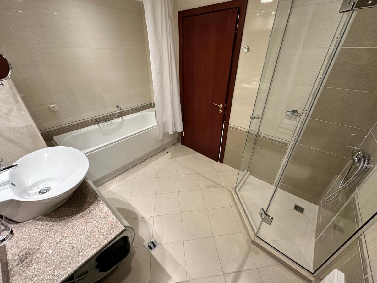 Great Apartments In Downtown Bansko Bagian luar foto