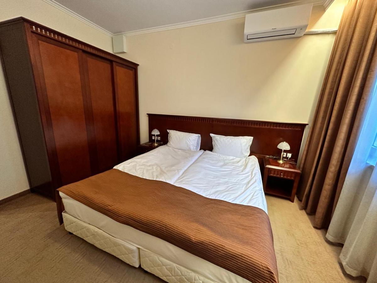Great Apartments In Downtown Bansko Bagian luar foto