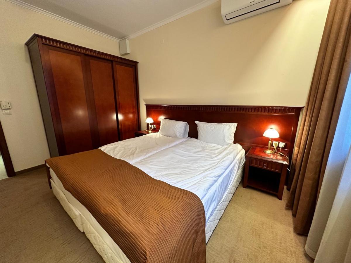 Great Apartments In Downtown Bansko Bagian luar foto