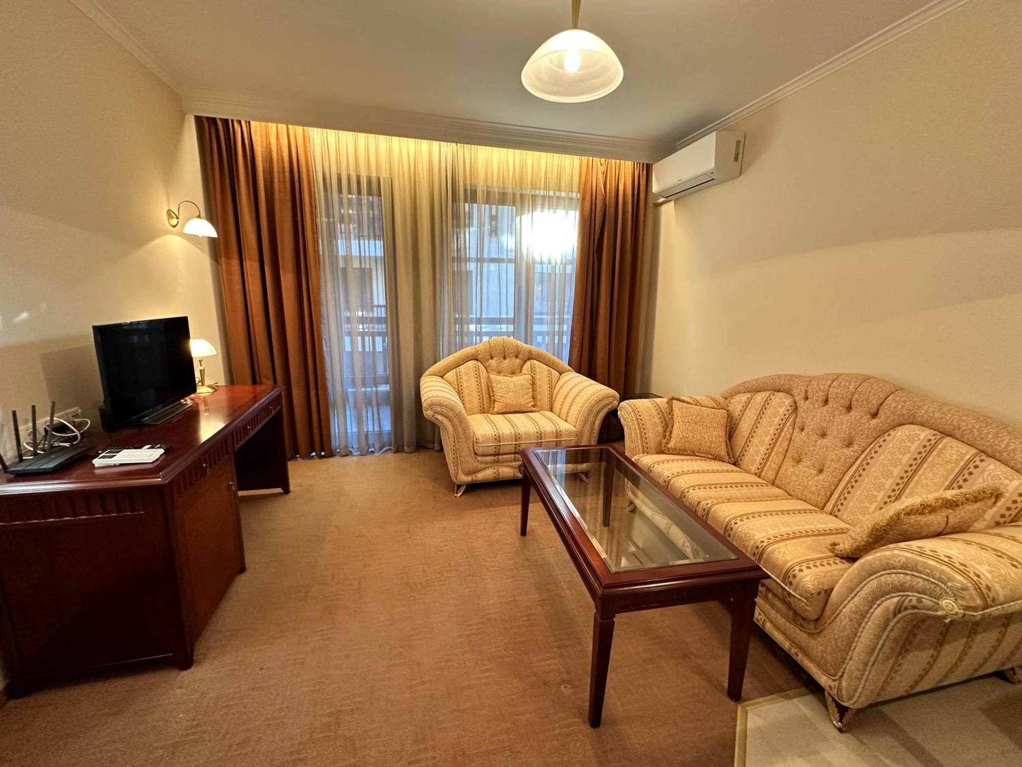 Great Apartments In Downtown Bansko Bagian luar foto